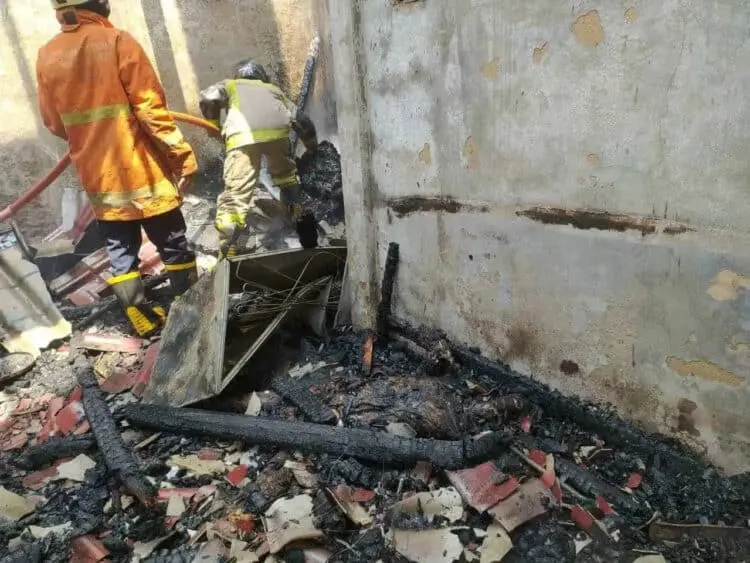 1 Unit Rumah di Teluknaga Ludes Terbakar