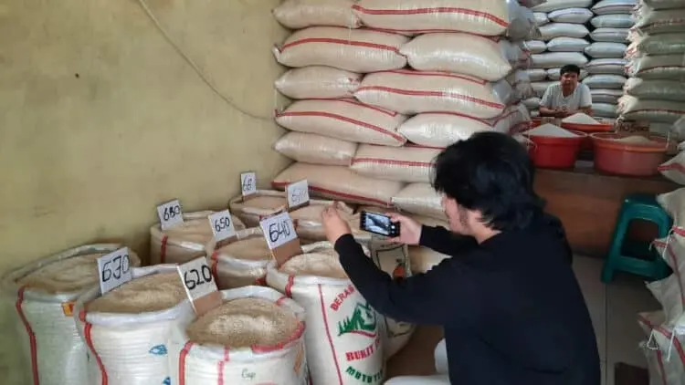 Harga Beras di Pasar Kabupaten Tangerang Merangkak Naik