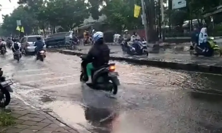 Kebocoran Air Perumda Tirta Benteng Sebabkan Air Mati di Cipondoh