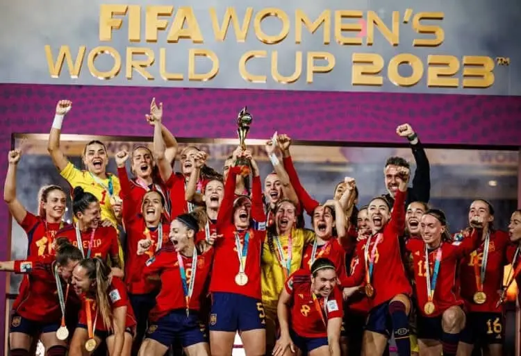 Timnas Spanyol Juara Piala Dunia, Kini Sejajar dengan Jerman