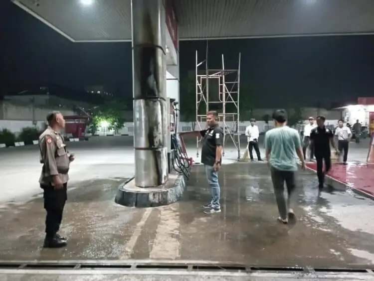 Korsleting Sepeda Motor Sebabkan Kebakaran SPBU di Sukamulya Kabupaten Tangerang