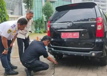 Tiga Mobil Dinas di Pemkot Tangsel Tak Lolos Uji Emisi, Benyamin: Jangan Digunakan