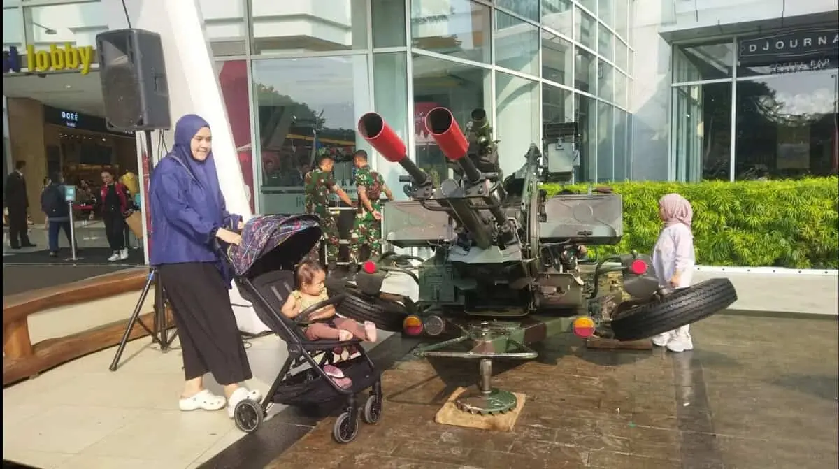 Sambut HUT Kemerdekaan RI ke-78, Alutsista Dipamerkan di Alam Sutera Sambut HUT Kemerdekaan RI ke-78, Alutsista Dipamerkan di Alam Sutera