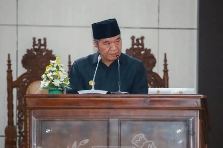 Pj Gubernur Banten Al Muktabar. (ISTIMEWA)