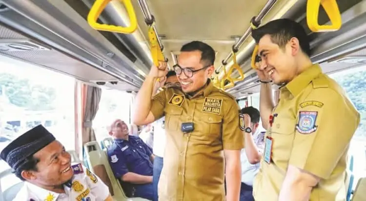 Dijadwalkan Beroperasi Pekan Ini, Pilar Jajal Bus Sekolah Tangsel