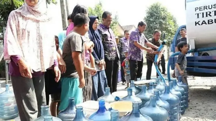 Warga 56 Desa Di Kabupaten Tangerang Kesulitan Air Bersih
