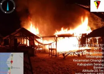 7 Warung di Pantai Florida Kabupaten Serang Terbakar, Kerugian Ditaksir Rp100 Juta