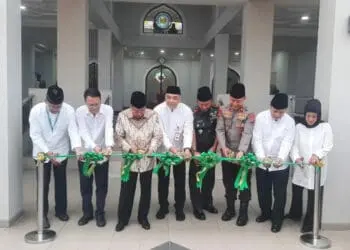 Zaki Akhiri Masa Jabatan dengan Resmikan Masjid Perumahan Suvarna Sutra
