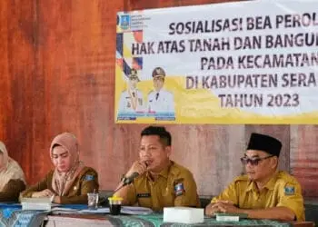 Bapenda Kabupaten Serang, tengah melakukan sosialisasi di Kecamatan Pontang terkait BPHTB. (SIDIK/SATELITNEWS.COM)