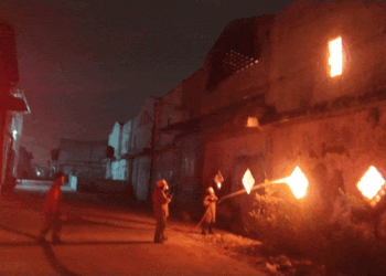 3 Gudang Terbakar, Kerugian Miliaran Diduga Akibat Korsleting Listrik