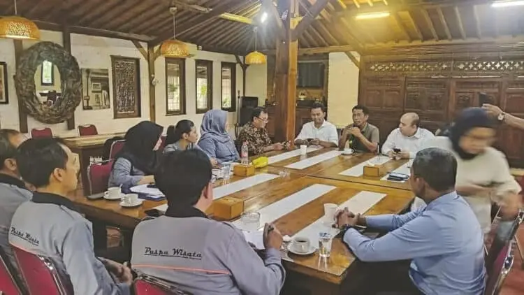 Dinas Pariwisata Tangsel Kumpulkan Dindik dan PHRI, Bahas Penolakan PKL Siswa Berkebutuhan Khusus