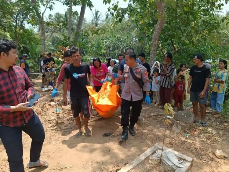 Mau Cek Perahu, Seorang Warga Pandeglang Dikagetkan Dengan Temuan Mayat Mengambang di Sungai Cisanggoma