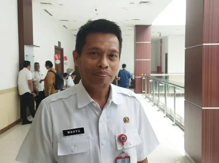 Dinas Lingkungan Hidup Tangsel Buang Sampah ke Bogor