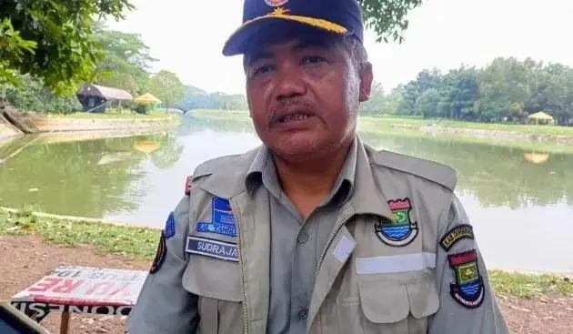Suling Air Laut Jadi Tawar, PLTU Lontar Kirim Bantuan Air Bersih