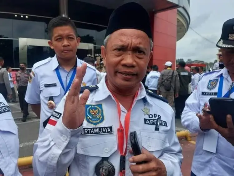 Ketum Apdesi Pusat Sarankan Kades Cikupa Kedepankan Musyawarah