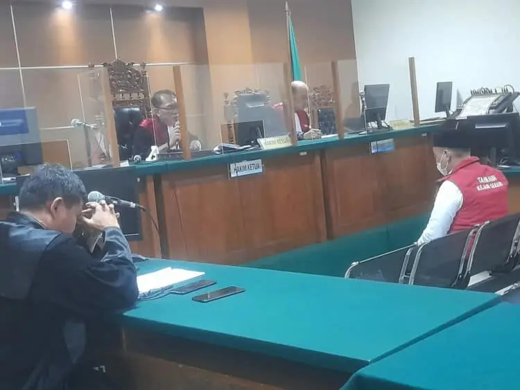 Suntik Mati Kades, Mantri di Serang Divonis 6 Tahun Penjara