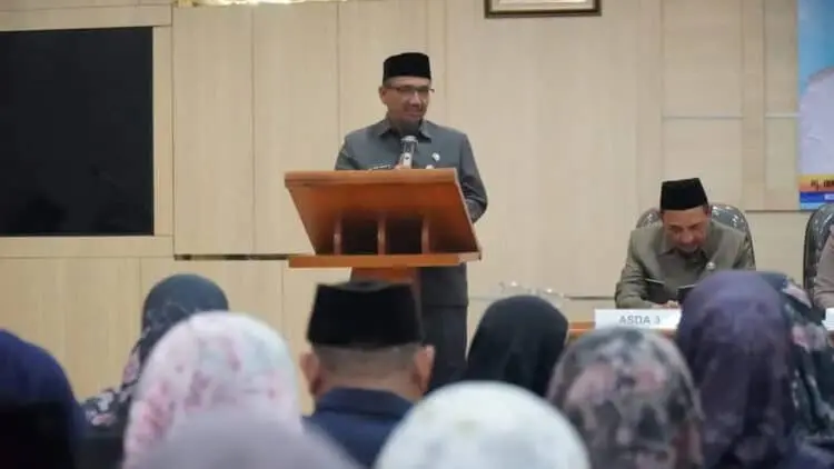 Bikin Kesal Sekda, Pejabat Dinkes Pandeglang Tak Ada Yang Menghadiri Pelantikan