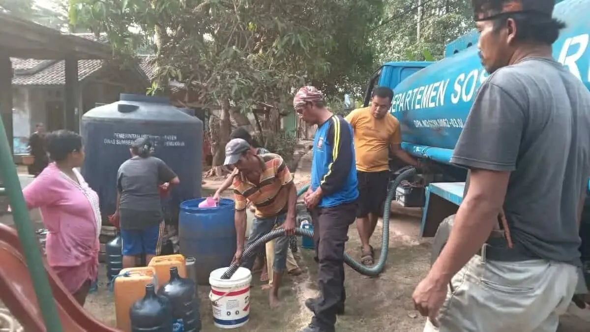 Krisis Air Bersih Terus Meluas, BPBDPK Kabupaten Pandeglang Butuh Tambahan Dana Krisis Air Bersih Terus Meluas, BPBDPK Kabupaten Pandeglang Butuh Tambahan Dana