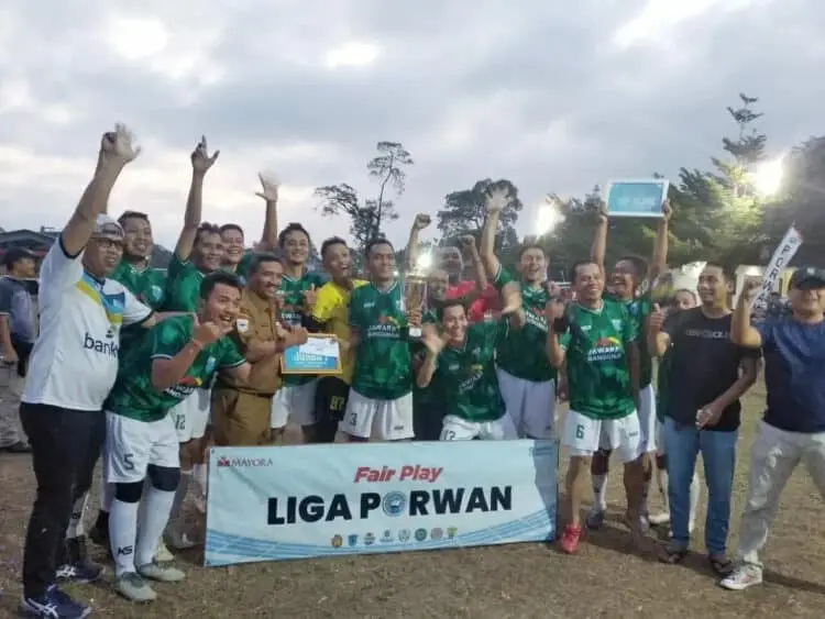Tekuk BPBDPK FC Dengan Skors 3 : 1, Setwan FC Juarai Liga Porwan Pandeglang