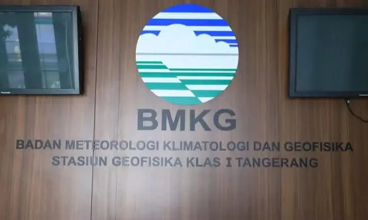 BMKG Prediksi Hujan Mulai Mengguyur Sebagian Kota Tangerang Pada November