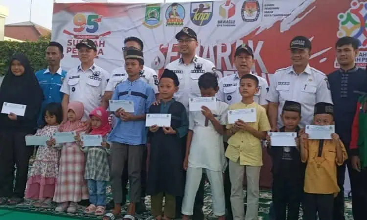 Gelar Apel Akbar di Hari Sumpah Pemuda ke-95, Camat Benda Ajak Pemuda Berperan, Bukan Baperan Gelar Apel Akbar di Hari Sumpah Pemuda ke-95, Camat Benda Ajak Pemuda Berperan, Bukan Baperan