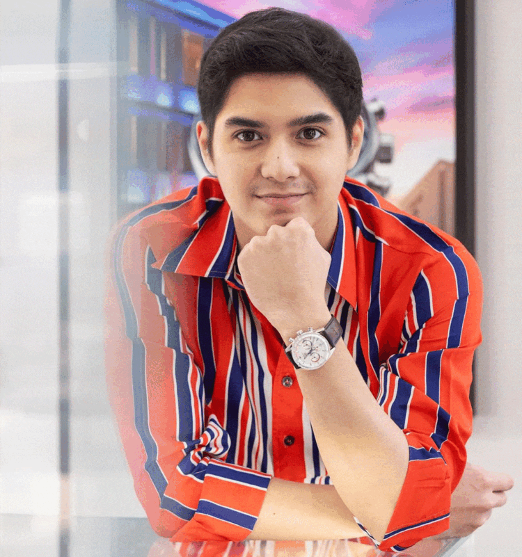 Posting Foto Close Up di Instagram, Al Ghazali Bikin Netizen Melongo