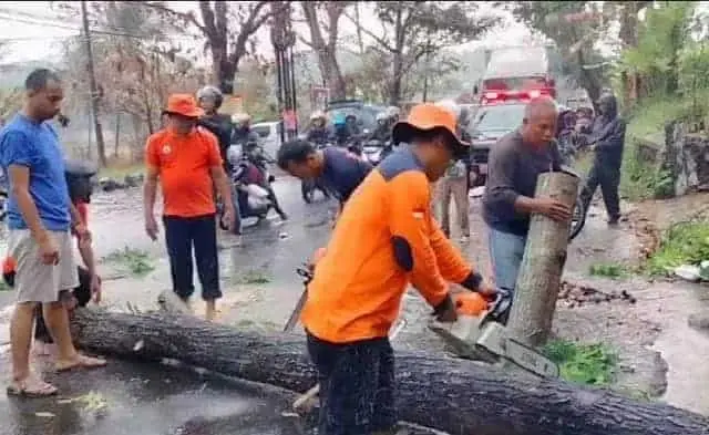 Masyarakat Lebak Diminta Waspadai Dampak Perubahan Cuaca