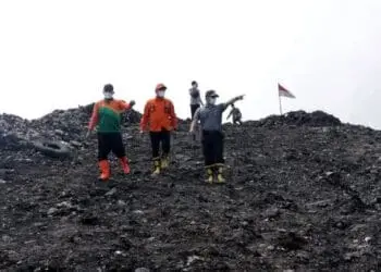Kerahkan Segala Daya Upaya Padamkan Api, Arief Minta Warga Tetap Tenang dan Waspada