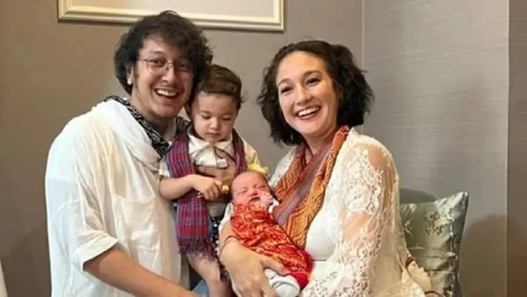 Kata Nadine Chandrawinata Soal Tanggal Lahir Spesial dan Makna Nama Anak ke-2