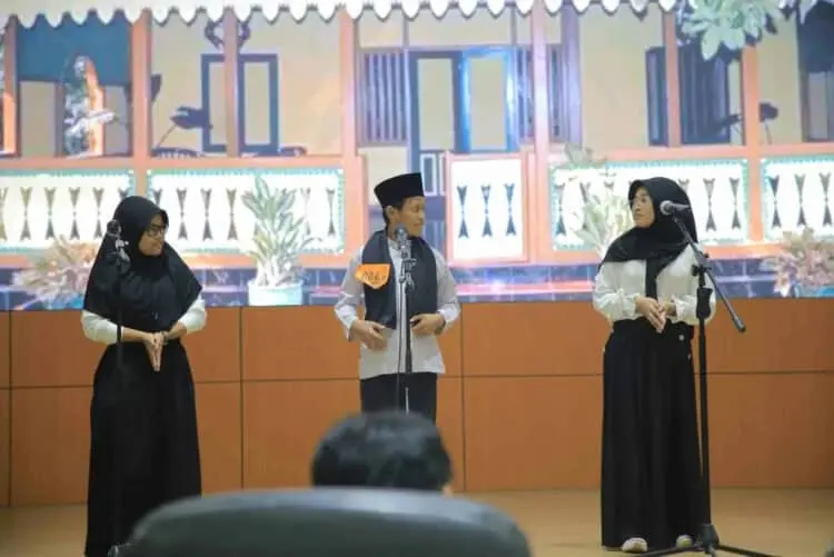 Porseni SMP Kota Tangerang Pertandingkan Lomba Berbalas Pantun