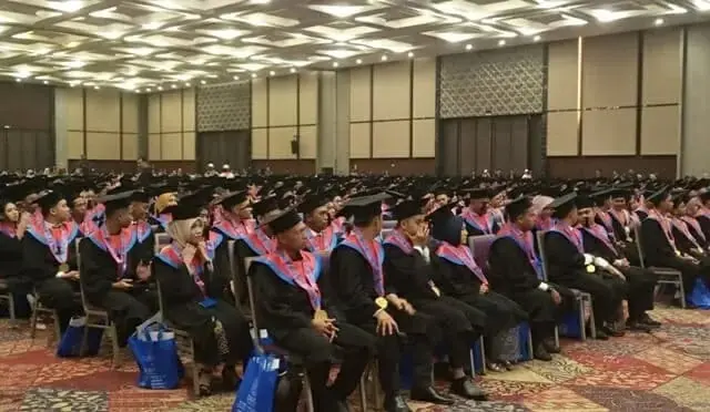 UMT Wisuda Ribuan Lulusan, Rektor: Jadikan UMT Tempat Kembali UMT Wisuda Ribuan Lulusan, Rektor: Jadikan UMT Tempat Kembali