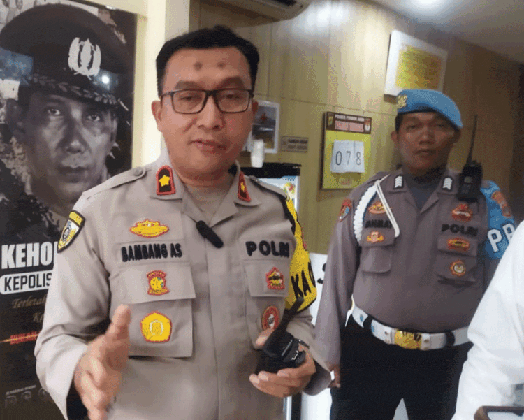 Jaringan Penipuan Calon Pegawai Serahkan Diri