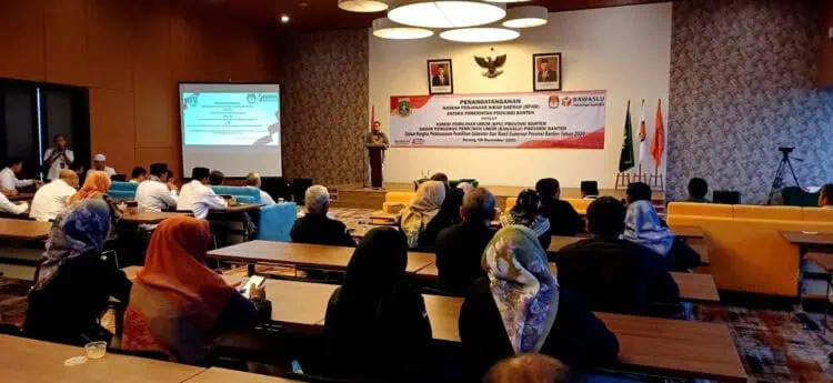Penandatanganan NPHD antara KPU dan Pemprov Banten, terkait dana hibah penyelenggaraan tahapan Pemilu 2024. (ISTIMEWA)