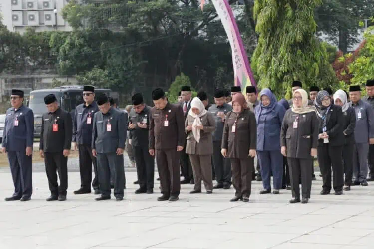 Upacara Peringatan Hari Pahlawan Tingkat Kabupaten Tangerang Berlangsung Hikmat