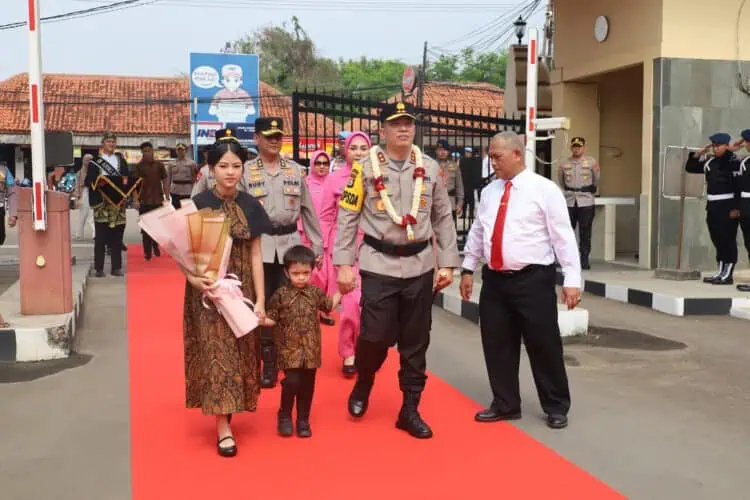 Irjen Pol Abdul Karim Resmi Menjabat Kapolda Banten