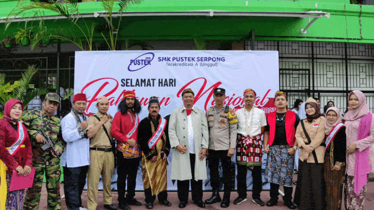 Kenang Jasa Para Pahlawan Indonesia, SMK Pustek Serpong Gelar Upacara Penghormatan