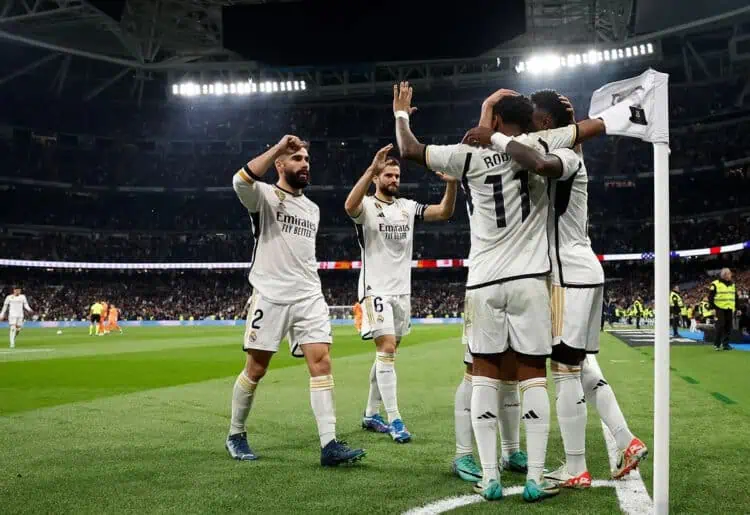 Duo Brasil Menggila, Real Madrid Gasak Valencia 5-1