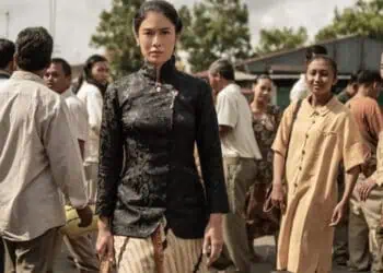 Dian Sastro Curhat: Tantangan Jeng Yah dalam Gadis Kretek