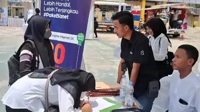 Ribuan Pencaker Serbu Bursa Kerja di SMK Negeri 1 Rangkasbitung
