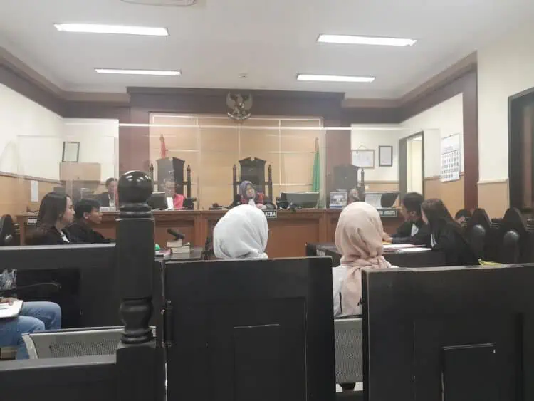 Rihana-Rihani Dituntut 5 Tahun Penjara dan Denda Rp1 Miliar