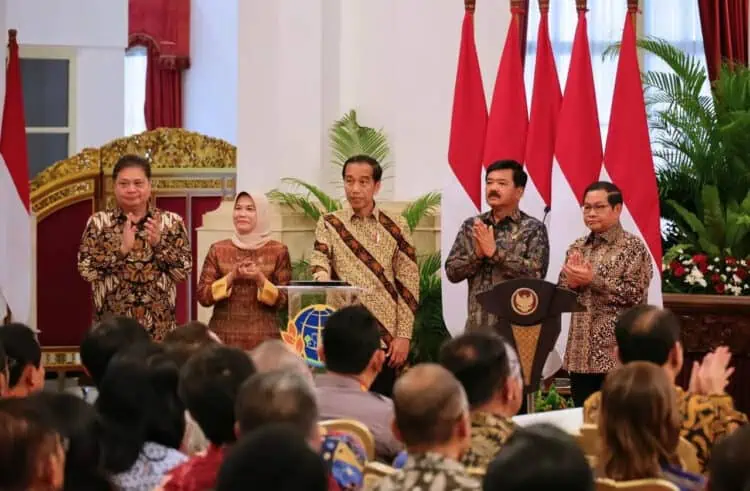 Presiden Jokowi Luncurkan Sertipikat Tanah Elektronik di Istana Negara