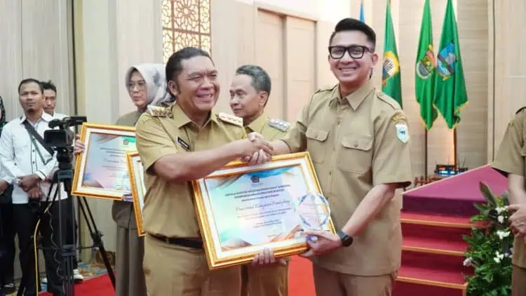 Diterima Wabup Tanto, Pemkab Pandeglang Raih 3 Penghargaan Sekaligus