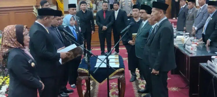 Pindah, Tiga Anggota DPRD Kabupaten Serang dari Partai Berkarya di PAW