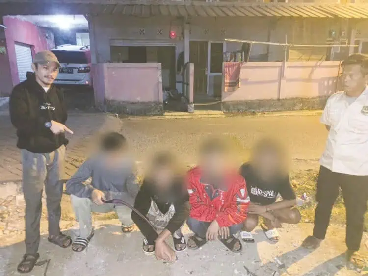 Bawa Senjata Tajam Untuk Tawuran di Tangsel, Empat Remaja Diamankan