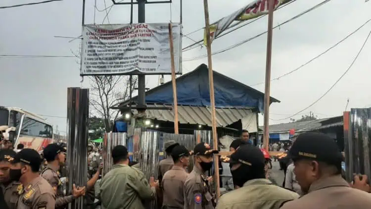 Satpol PP Kabupaten Tangerang Resmi Tutup Pasar Kutabumi