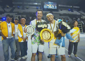 Raffi Ahmad Kalahkan Taufik Hidayat Dalam Kejuaraan Tenis