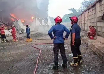 Diduga Korsleting Listrik, Gudang Bahan Kimia di Jatiuwung Ludes Terbakar