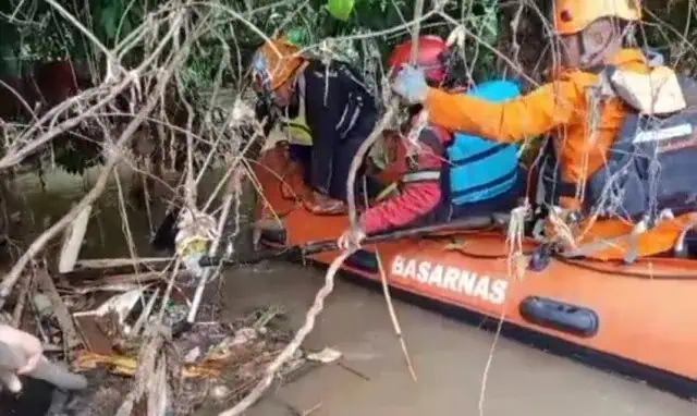 Hari Ke-3, Bocah yang Hanyut di Aliran Kali Angke Ciledug Belum Ditemukan
