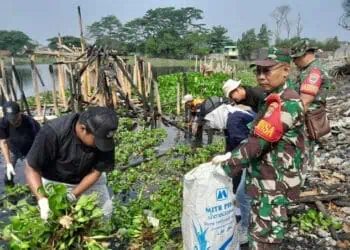Kodim 0506/Tangerang Tanam Pohon dan Sebar Benih Ikan di Situ Bulakan Periuk