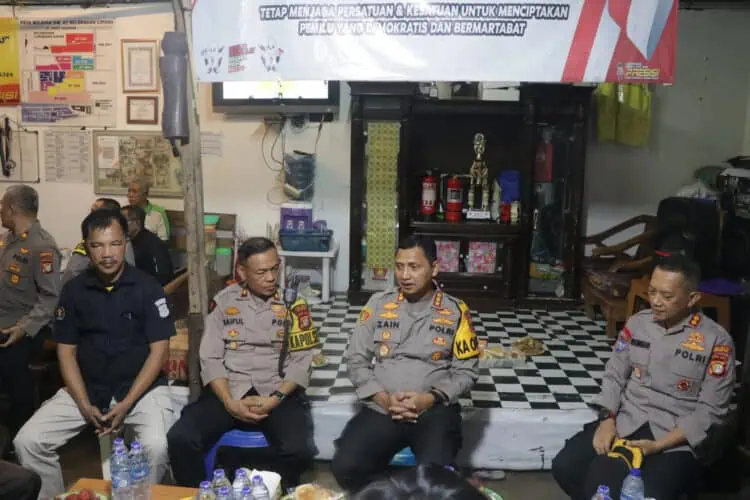 Kapolres Metro Tangerang Kota Ajak Warga Aktifkan Pos Siskamling